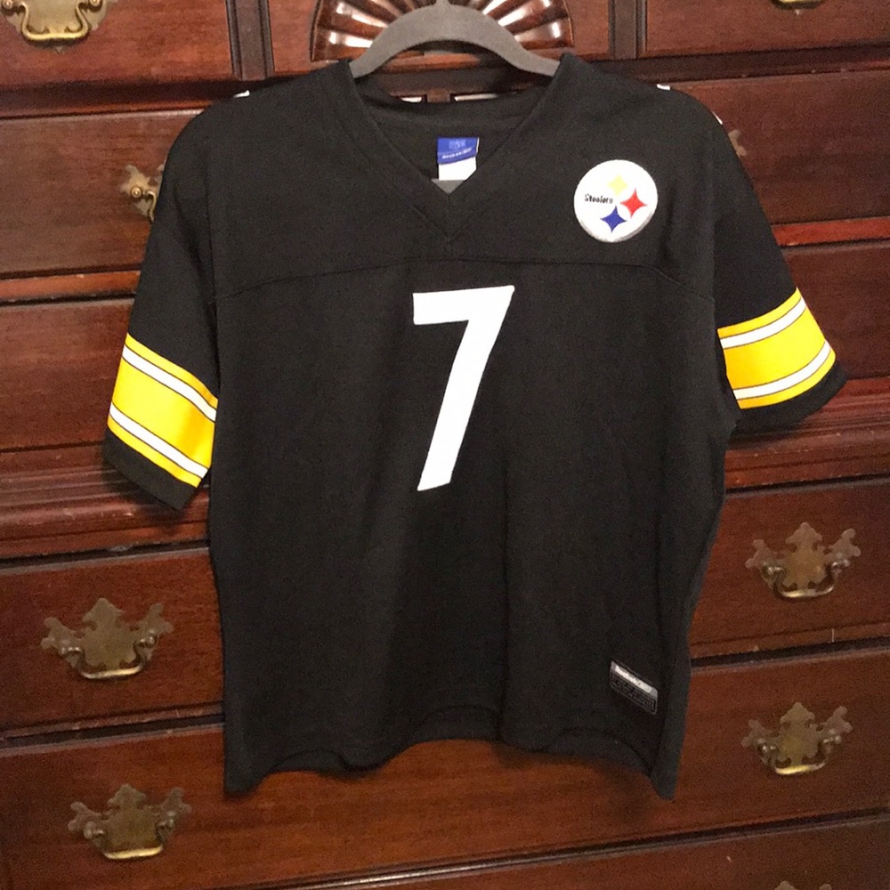 Steeler’s Reebok Big Ben ladies jersey